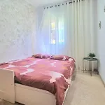 Spacious With Garden & Terrace