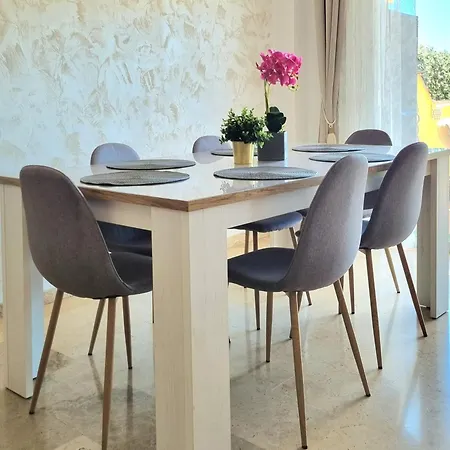 Charming With A Cozy Terrace *