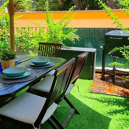 Spacious With Garden & Terrace