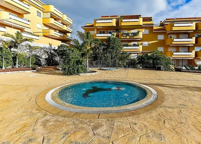 Charming With A Cozy Terrace Appartement *